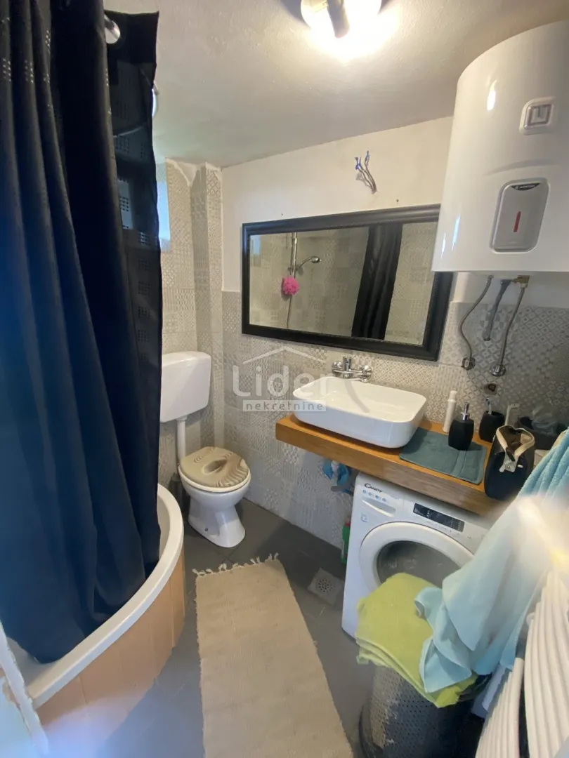 hreljin-kuća 100m2,okućnica - slika 11