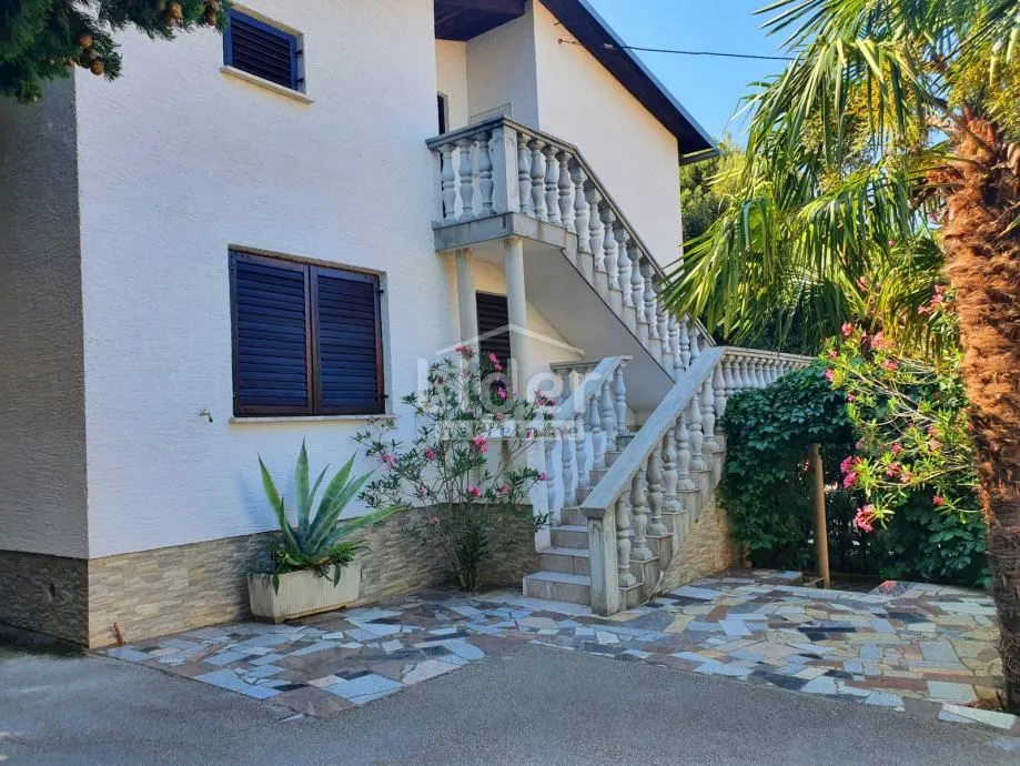 kruševo, šušnjar, kuću sa 4 apartmana prodajemo - slika 15