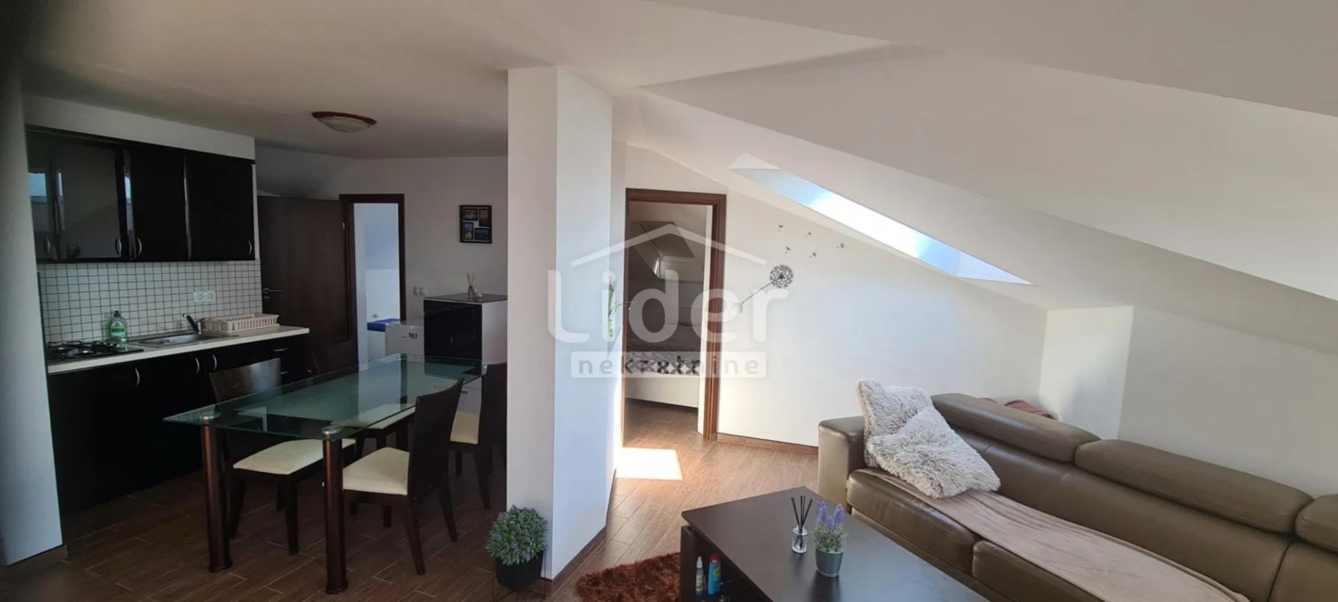 novi vinodolski-50m2-2s+db - slika 2