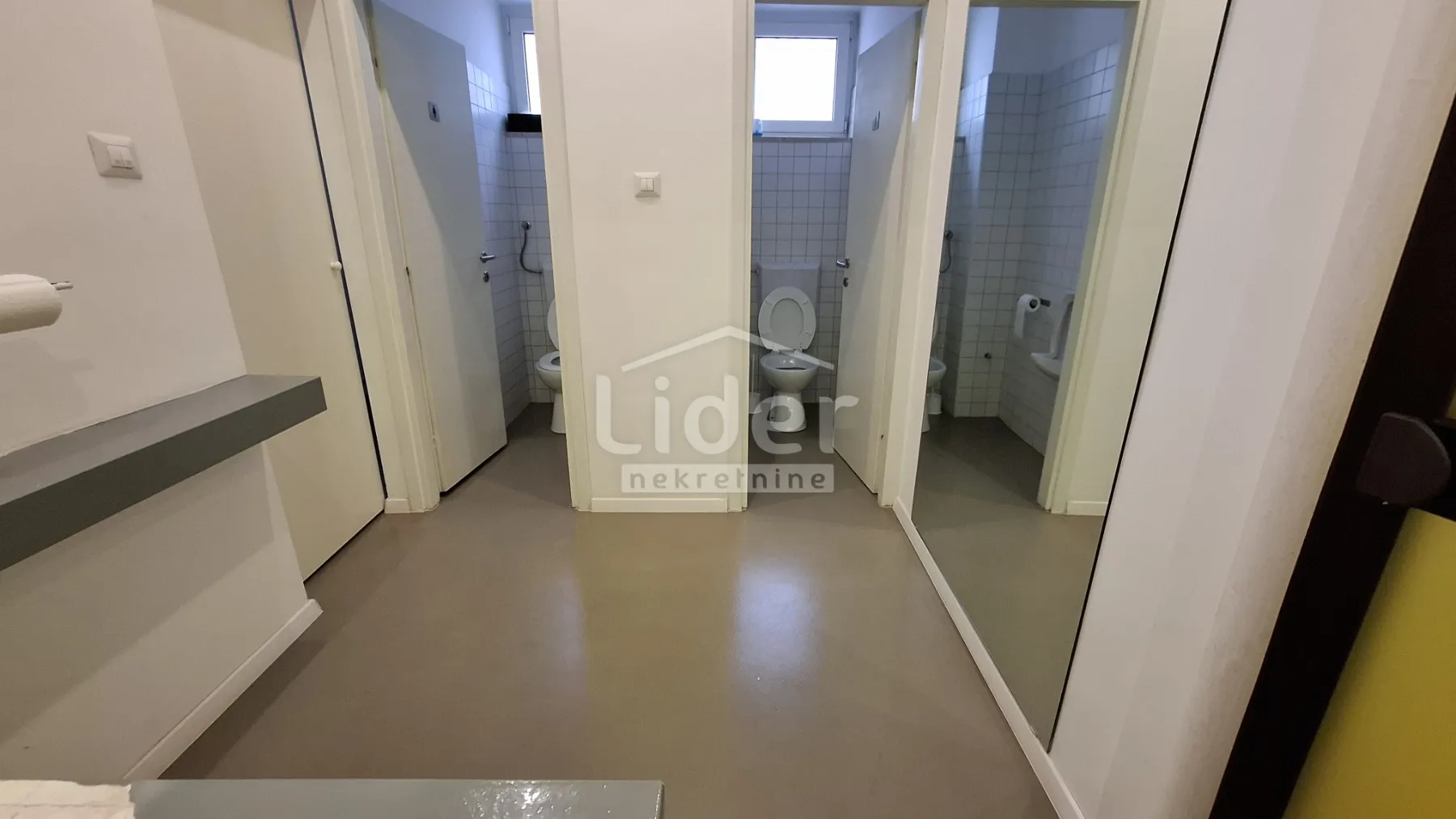 centar - poslovni prostor 180 m2 - slika 17