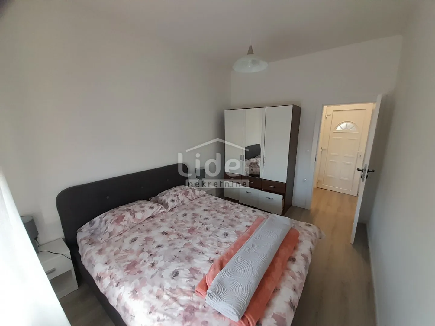 kastav - dva apartmana - slika 10