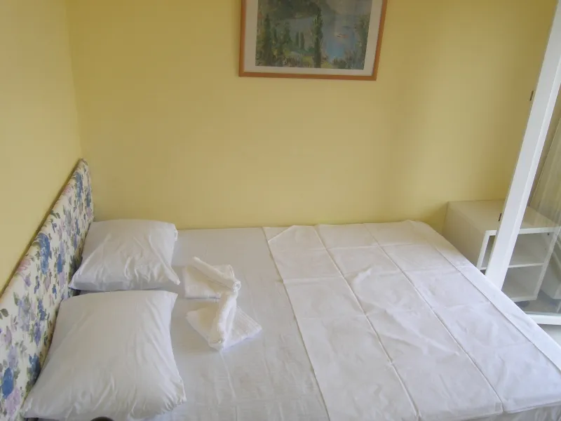 pag- kuća s okućnicom i pogledom na more - slika 27
