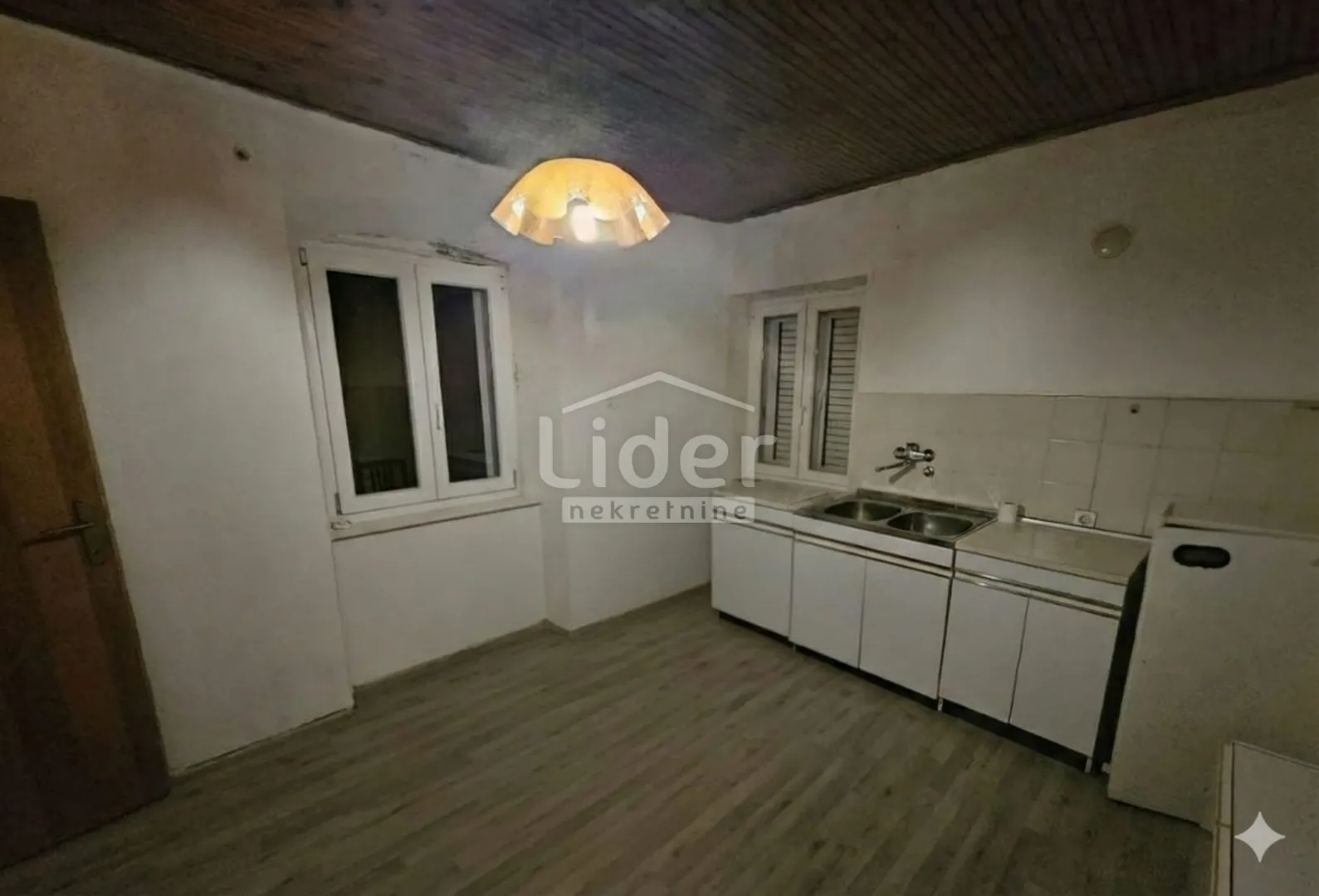 pag, centar 60m2, 2sdb - slika 5