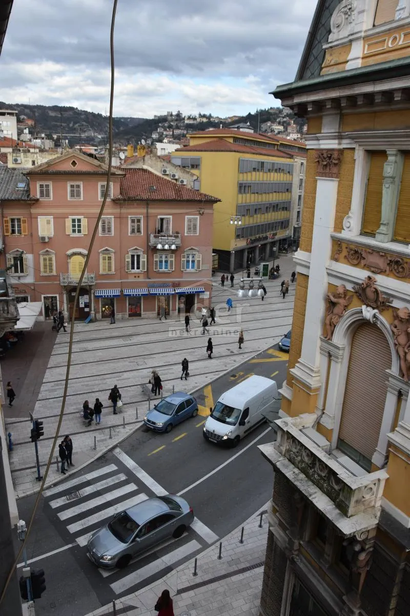 rijeka strogi centar, 2s+db, 73m2 - slika 25