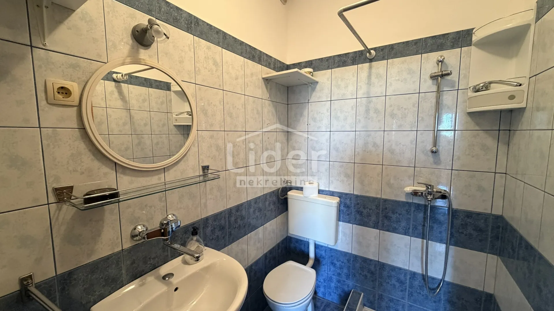 poslovni prostor 30m2 na mirnoj lokaciji iznajmljujemo - slika 13