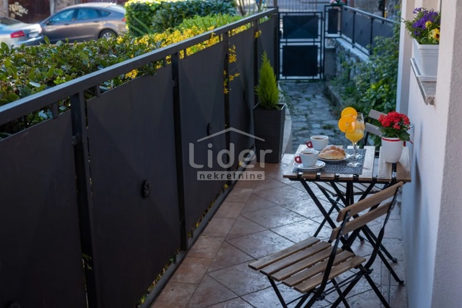 opatija, 250 m od mora, 2s+db, 270.000 € - slika 8