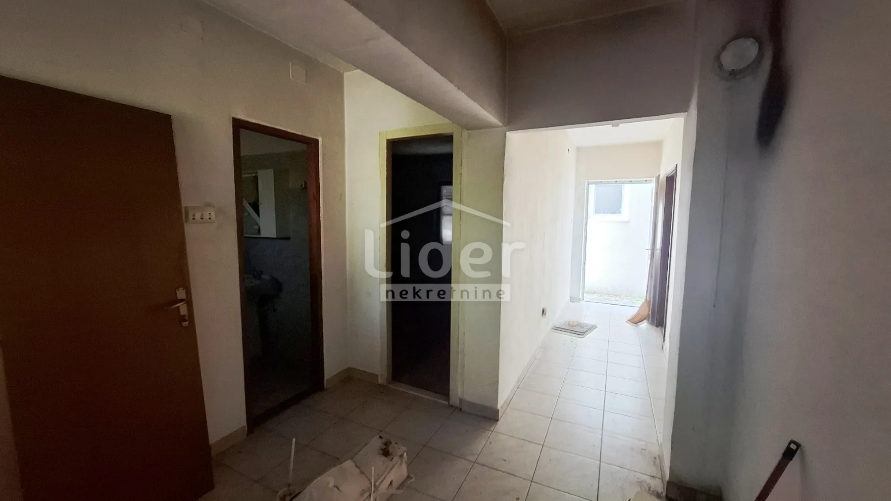 hreljin kuća 150m2-samo kod nas - slika 14