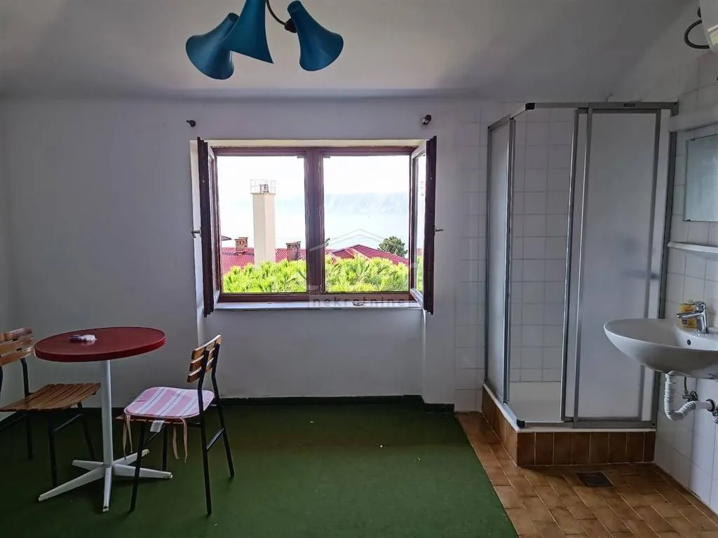 vila, novi vinodolski, 450 m2 - slika 11