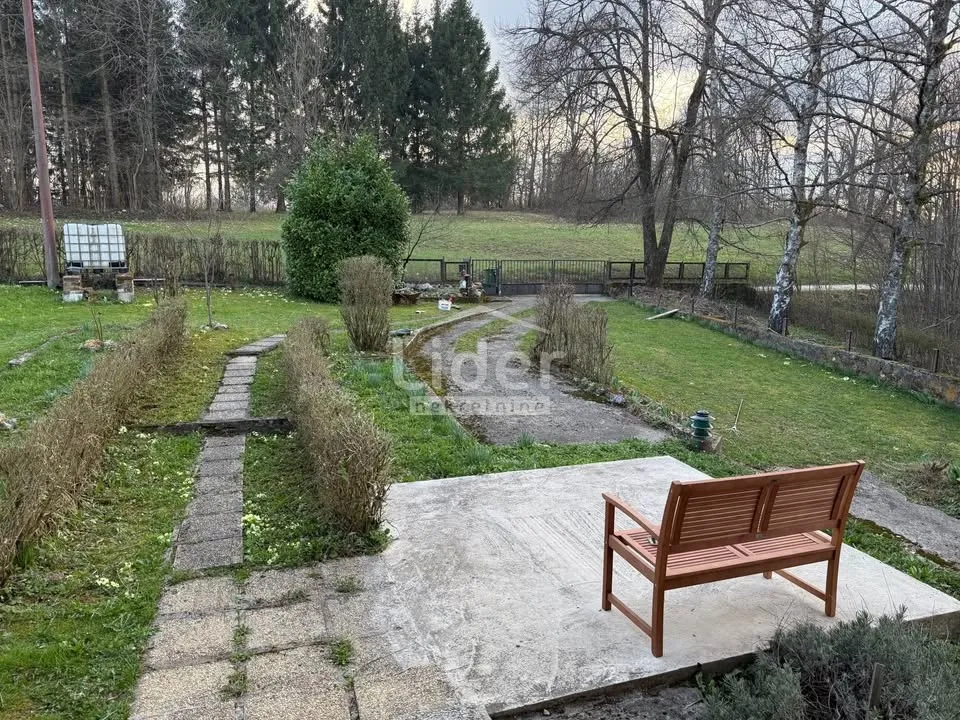 kuća na osami sa velikim zemljištem! - slika 4