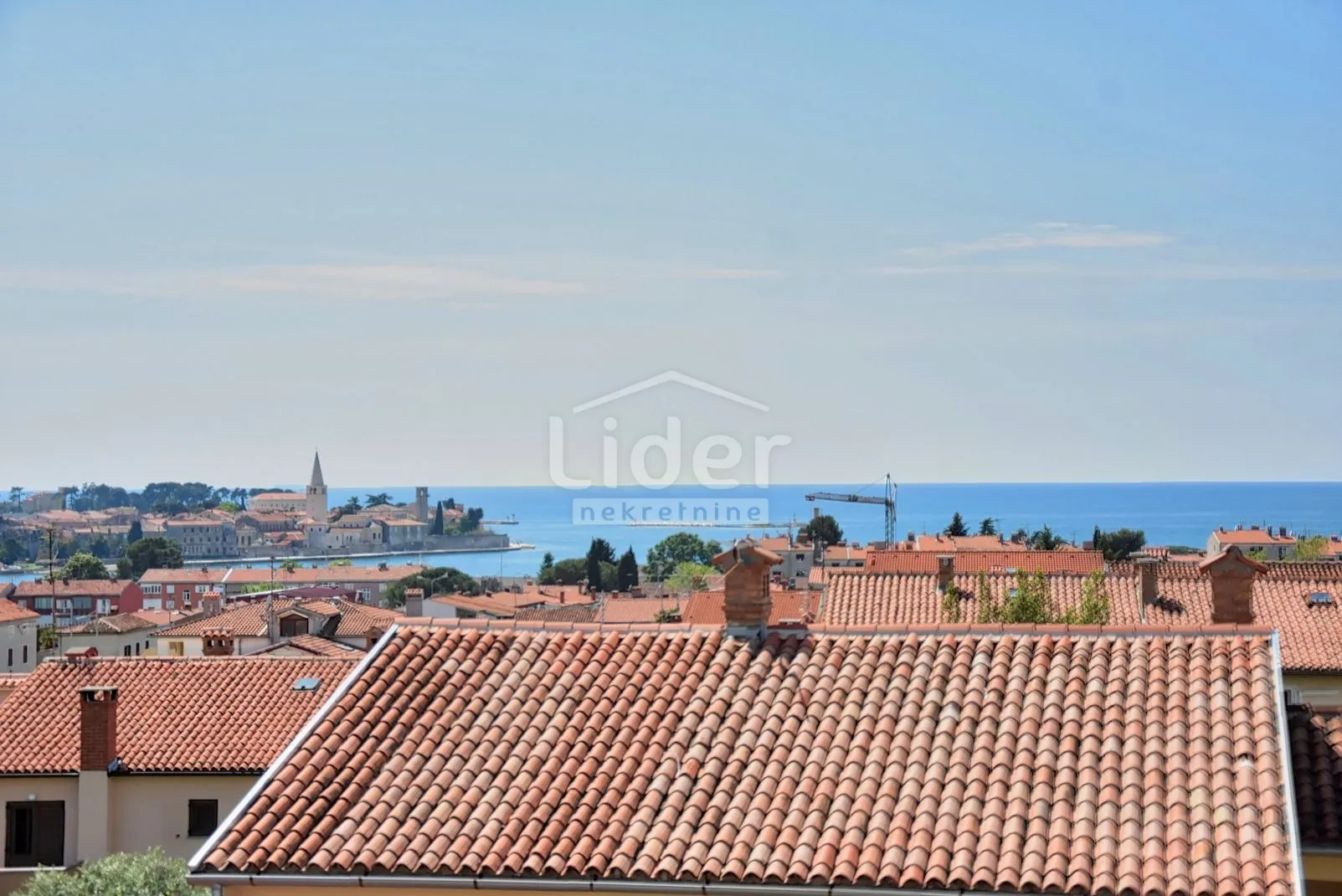 penthouse sa prekrasnim pogledom na top lokaciji! - slika 2