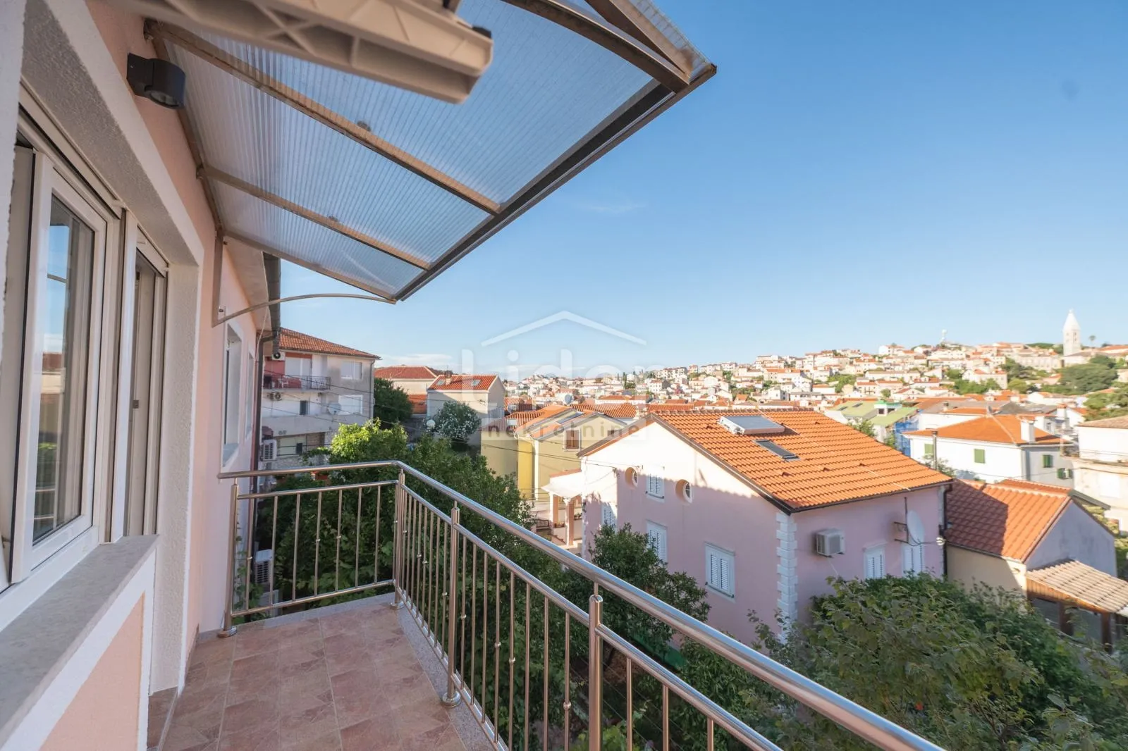mali lošinj-stan u centru - slika 11