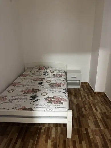 turnić-nenamješten stan za najam - slika 7