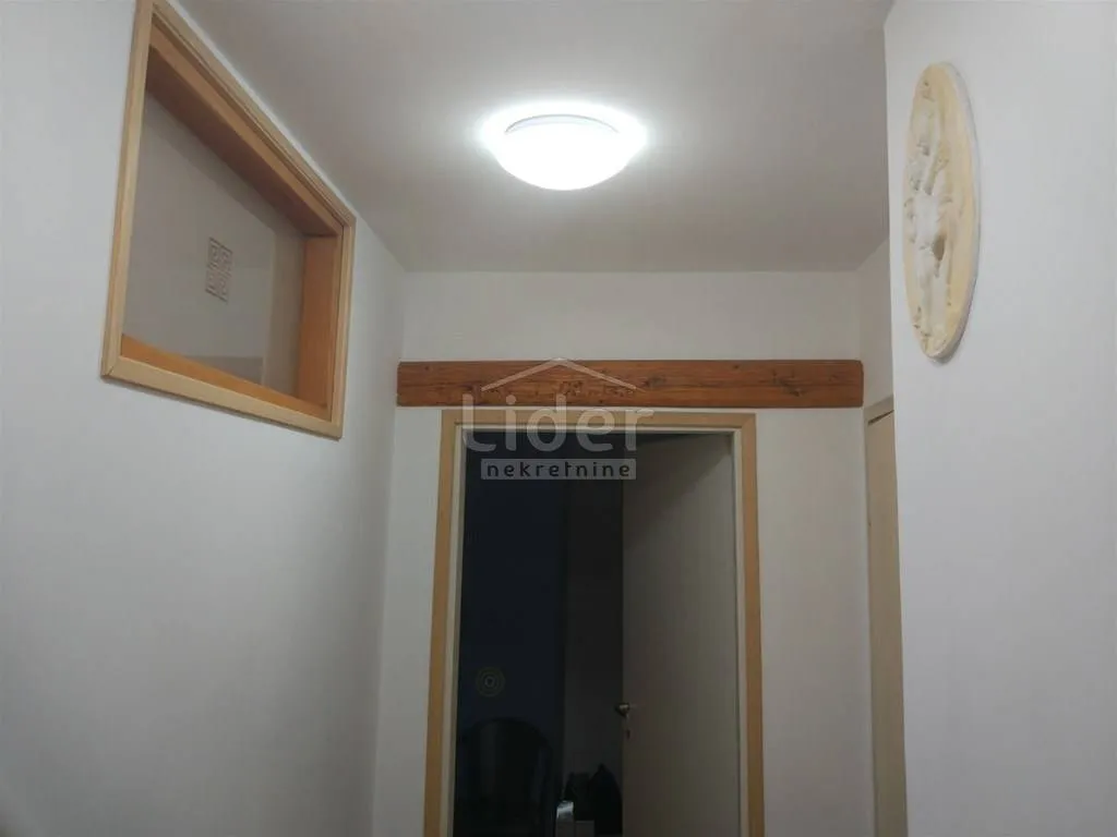 centar, stan 4s+db, 4.kat - slika 20