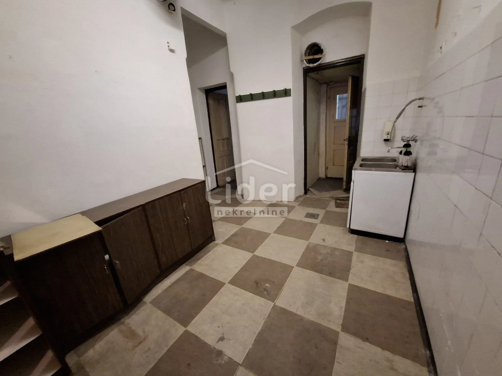 poslovni prostor sušak, 124m2, terasa - slika 3
