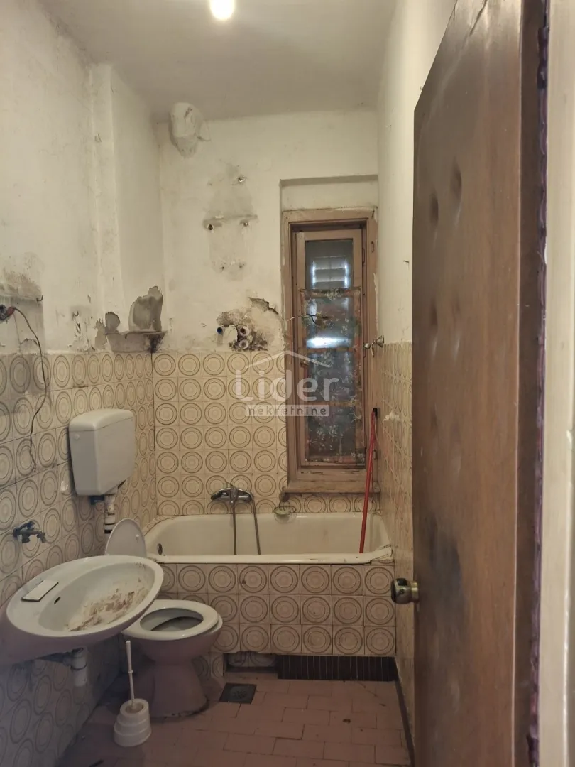 kantrida stan za adaptaciju na odličnoj lokaciji - slika 8