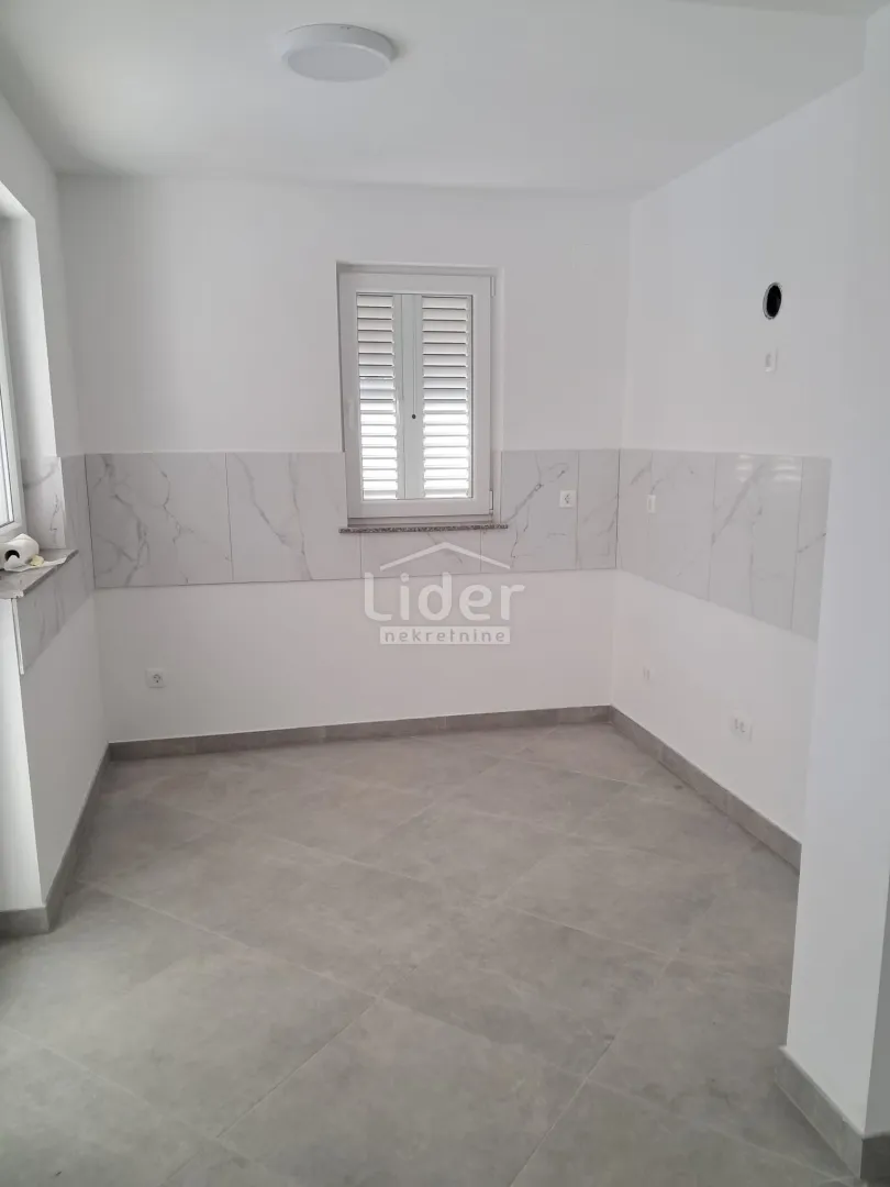 jadranovo,crikvenica-kuća s bazenom - slika 8
