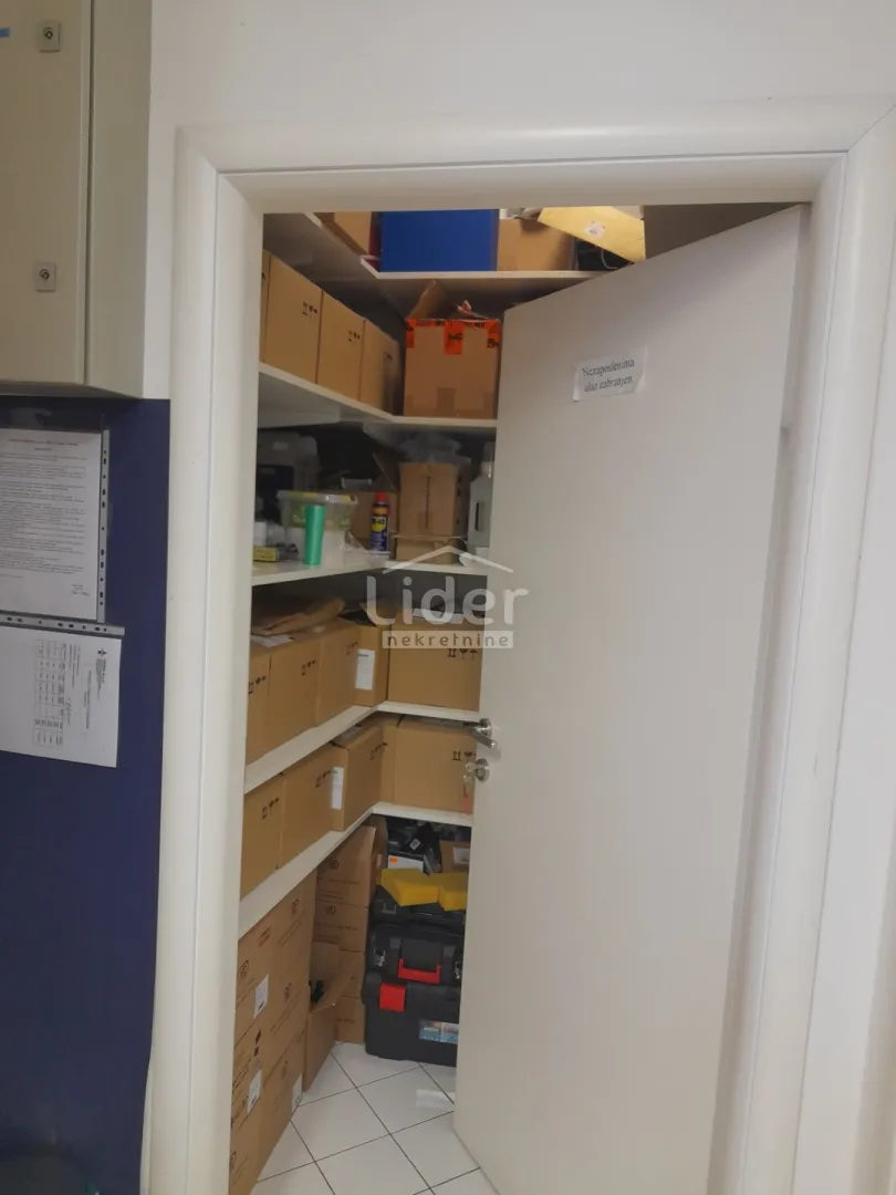 škurinje - poslovni prostor 83 m2 - slika 6