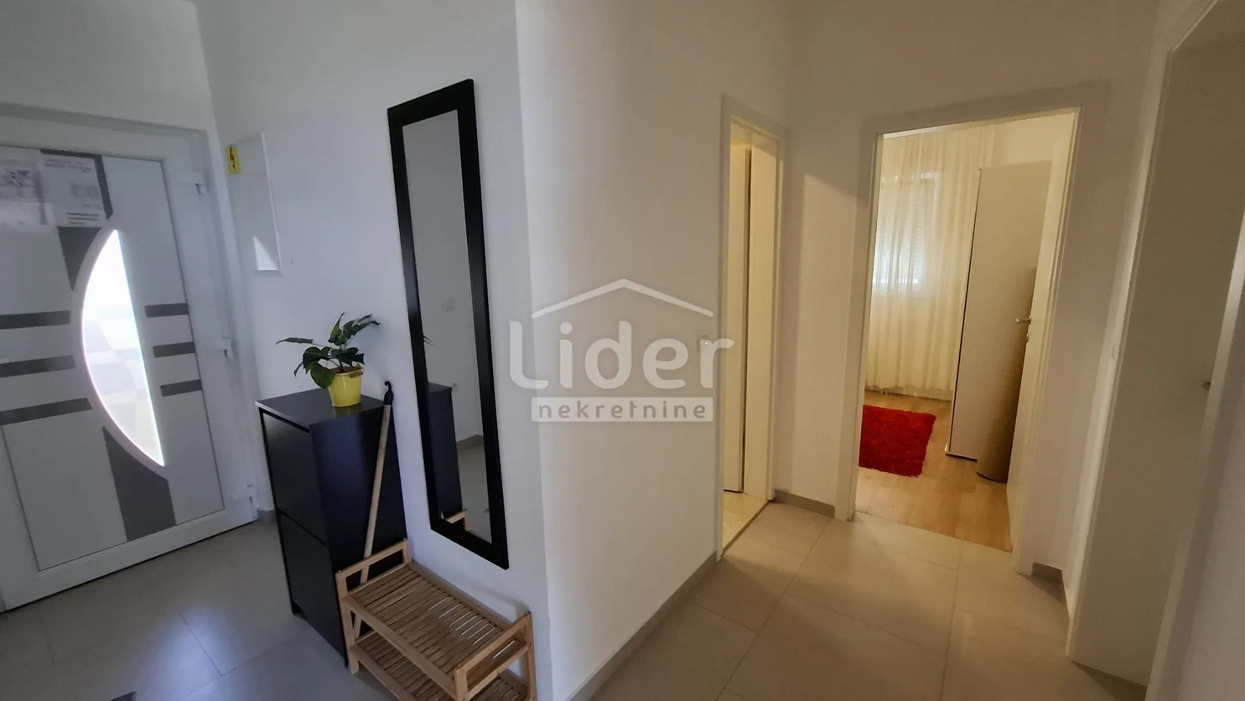 matulji-kuća sa tri apartmana - slika 8