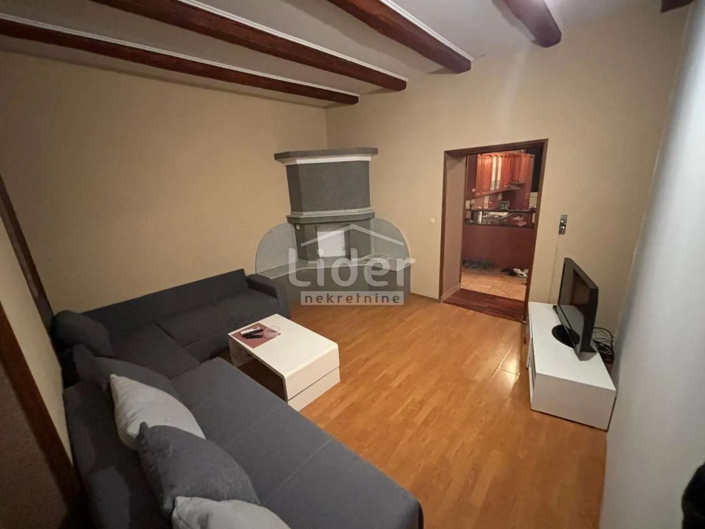 belveder-stan za radnike 250€/po radniku - slika 3
