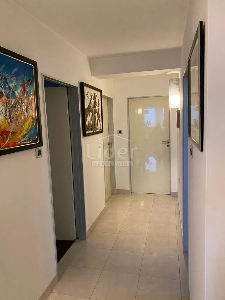 drenova donja, 99m2, etaža, 3s+db, vrt, parking, namješteno - slika 8