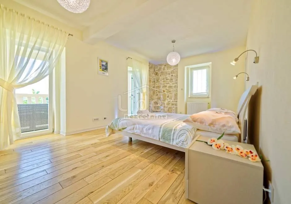 motovun villa na osami sa bajkovitim pogledom! - slika 16