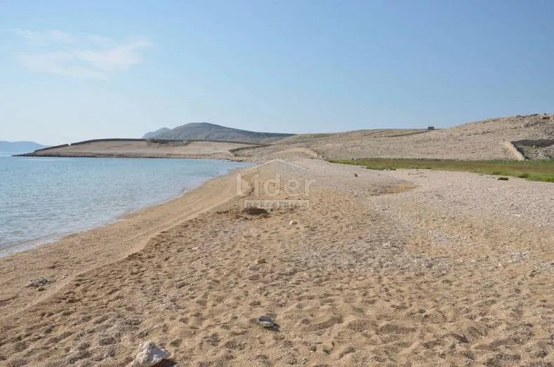novalja- zemljište u neposrednoj blizini plaže zrće, 1. red do mora - slika 12