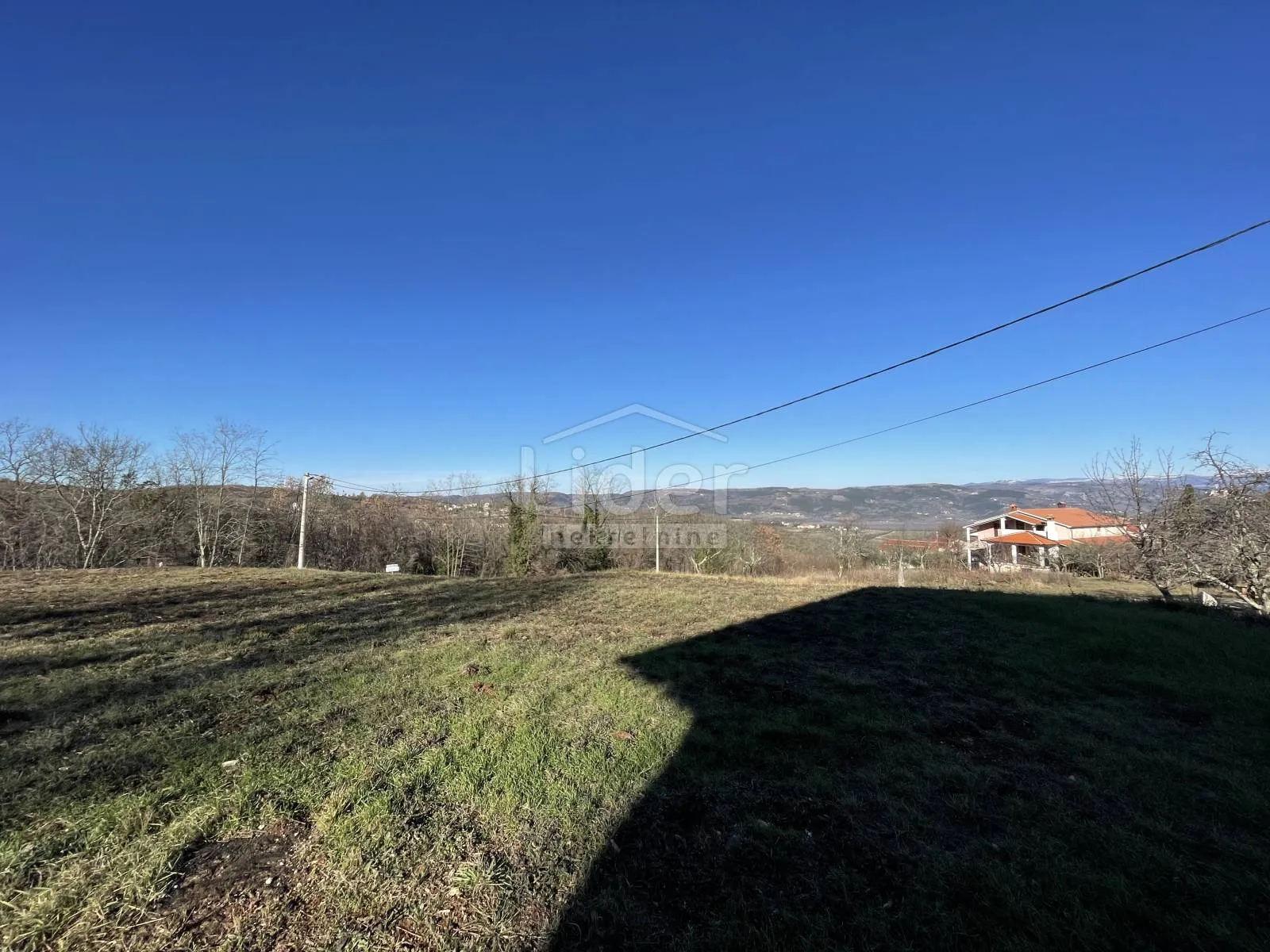 građevinsko zemljište s pogledom na motovun - slika 2