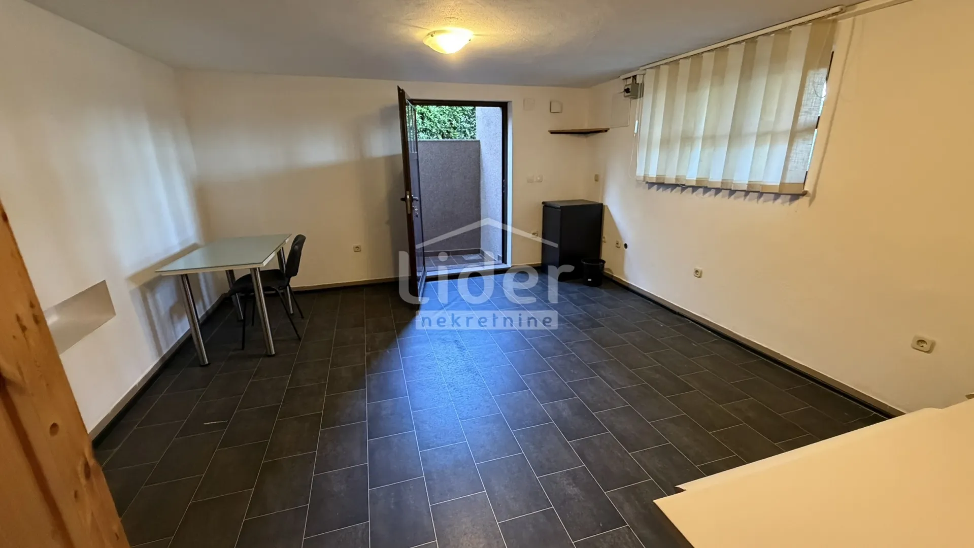 poslovni prostor 40m2 na mirnoj lokaciji iznajmljujemo - slika 5