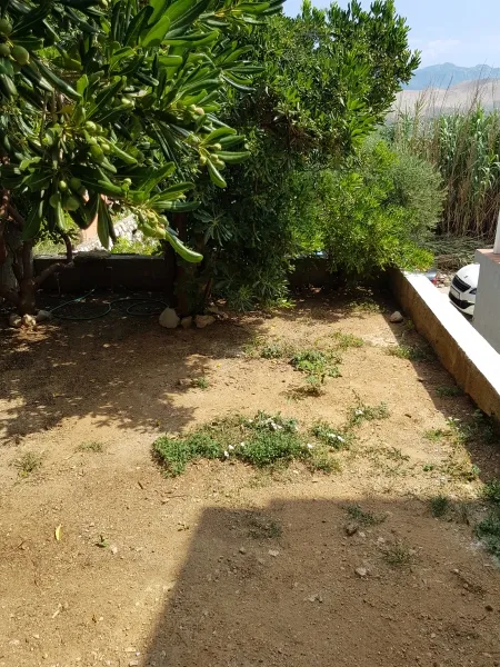 pag- kuća s okućnicom i pogledom na more - slika 11