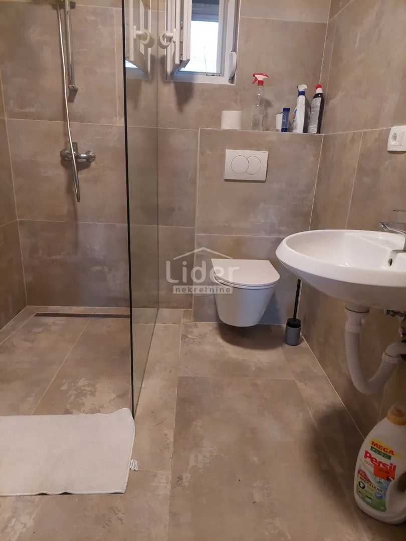 kastav stan za smještaj 4 radnika, 70 m2 - slika 10