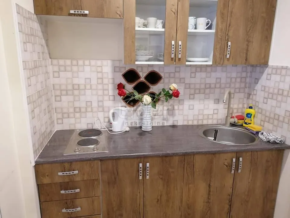 kamena kuća u jezgri motovuna - slika 3