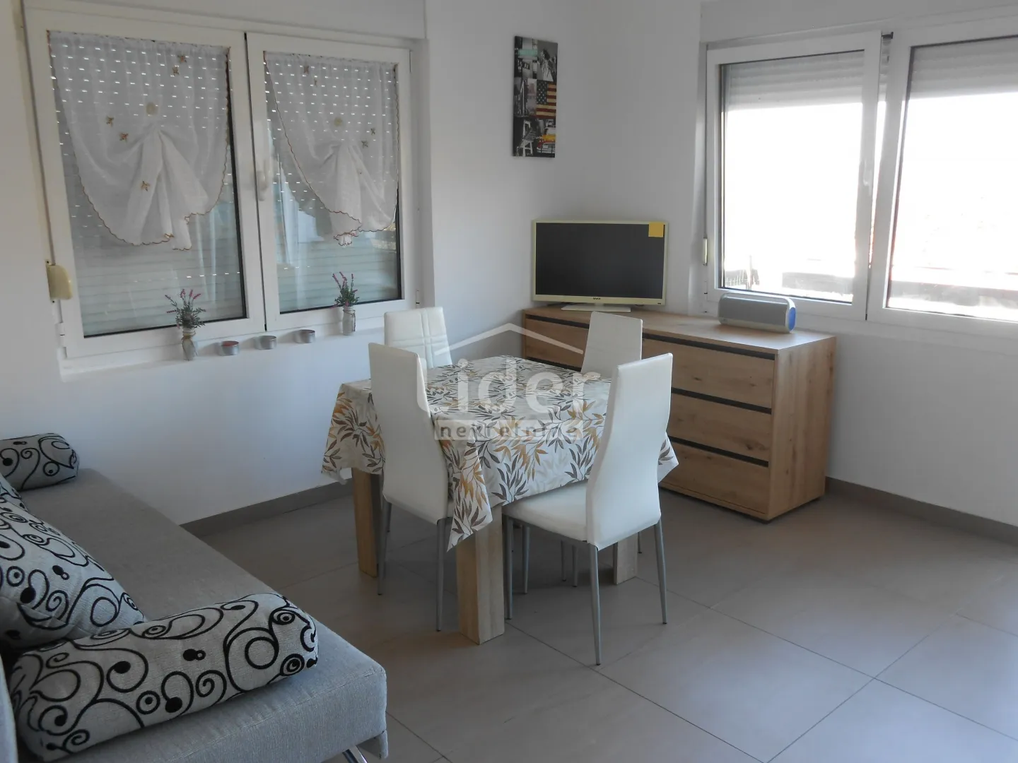 prilika! apartman na samo 100 m od mora - slika 4
