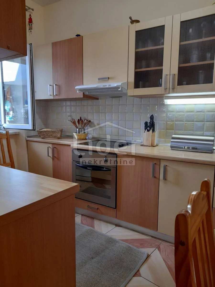 crikvenica kuća u nizu u centru grada - slika 7