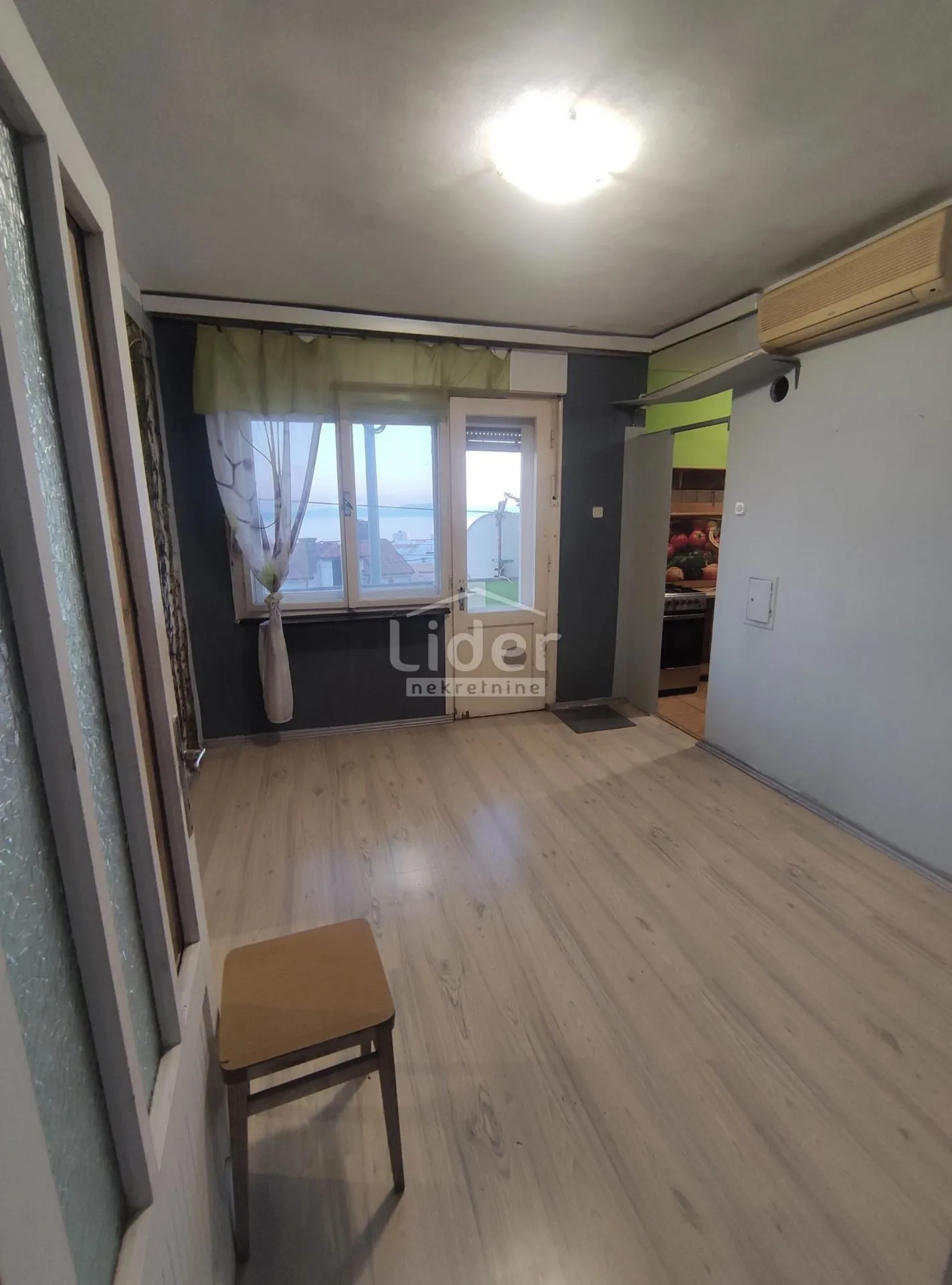 etaža kuće 3s+db sa okućnicom - slika 3