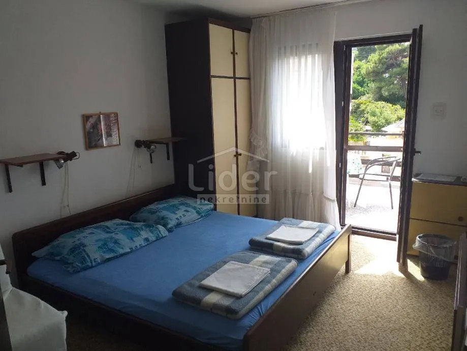 veli lošinj samostojeća kuća s okućnicom - slika 5