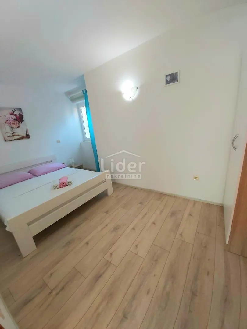 mali lošinj -3s+db stan u kući - slika 4