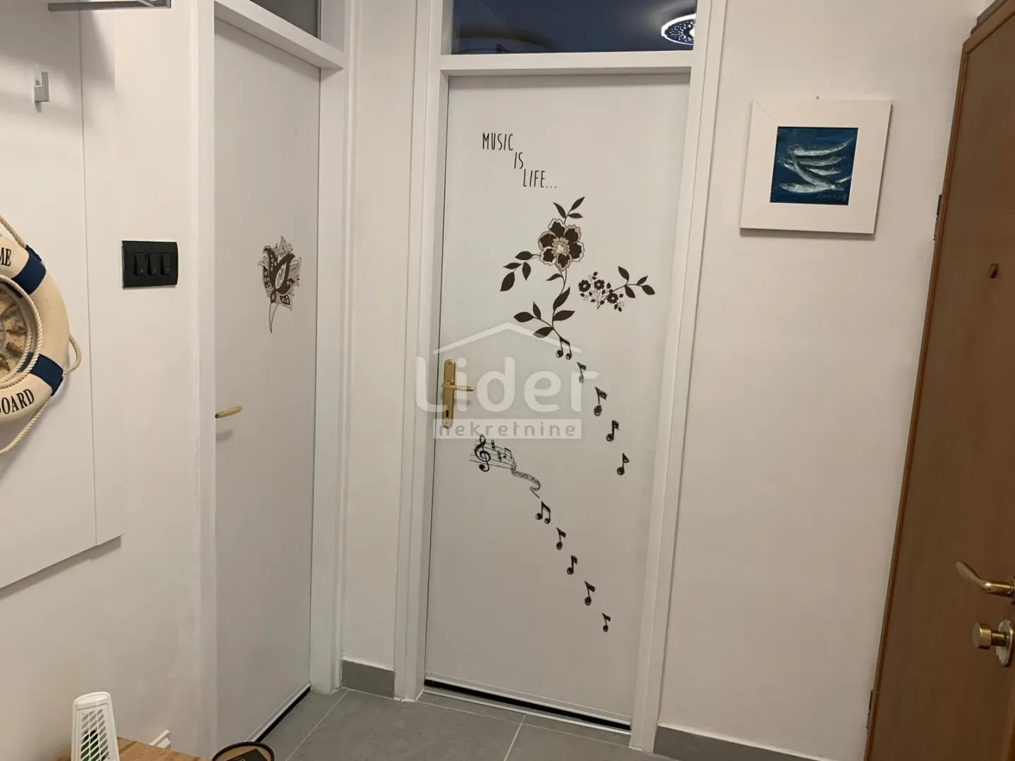 stan podmurvice, 2skl, 57m2, balkon - slika 15