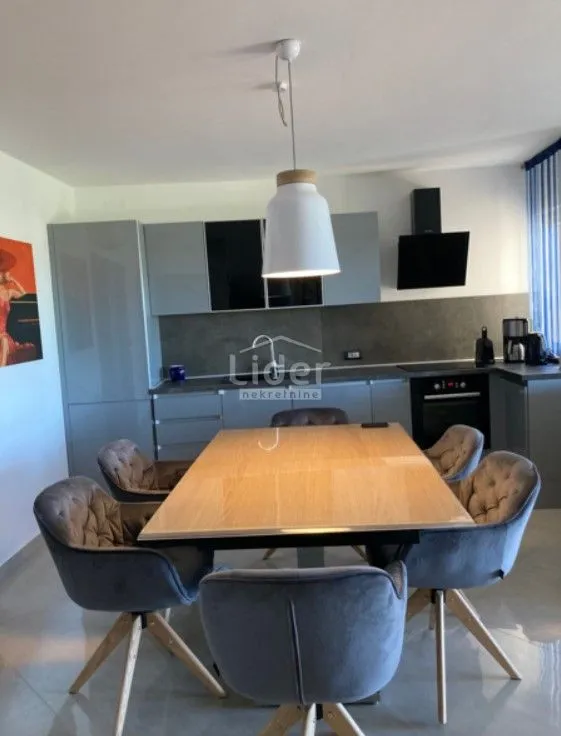 jadranovo prekrasan apartman, 1. red od mora - slika 3