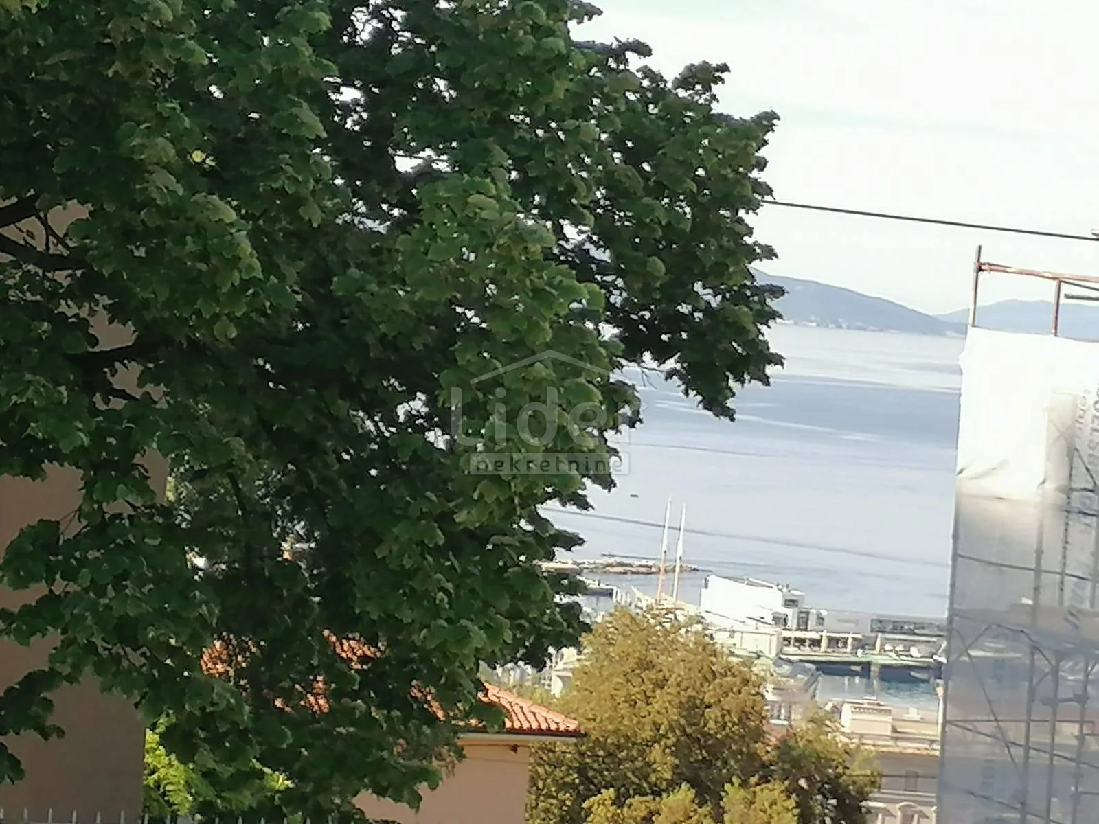 kozala kuća na odličnoj lokaciji - slika 6