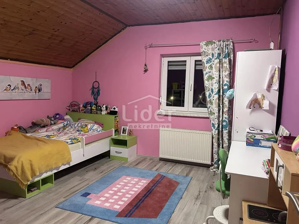 fužine, samostojeća kuća sa velikom okućnicom - slika 15