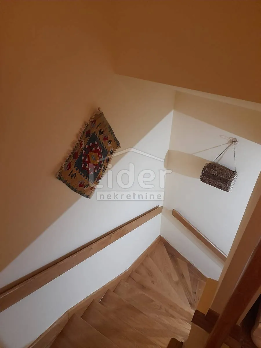 crikvenica kuća u nizu u centru grada - slika 25
