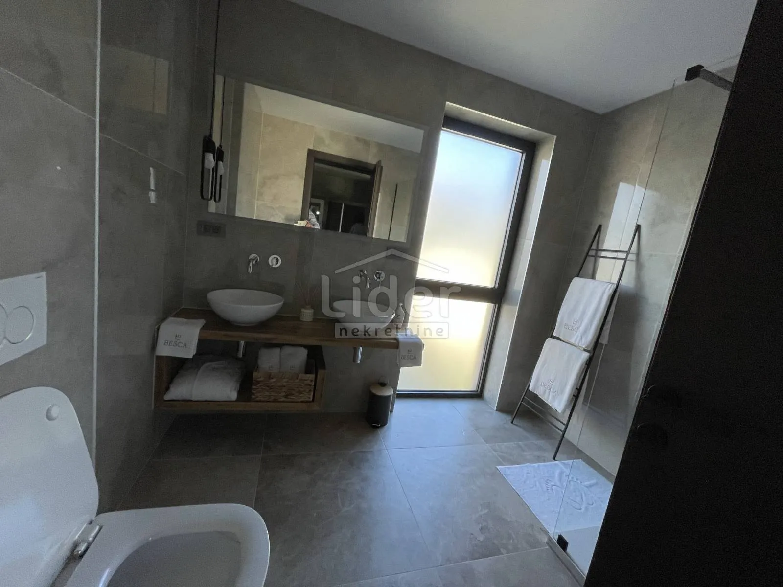 otok krk, baška, dizajnerska urbana vila s bazenom - slika 30