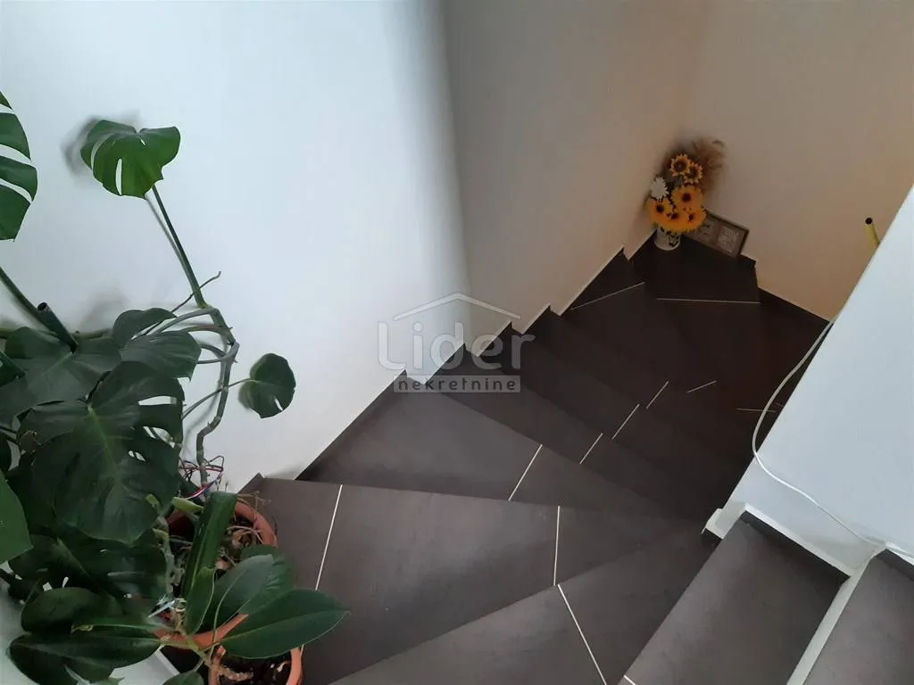 hreljin, kuća 180m2, p+1+pot - slika 10
