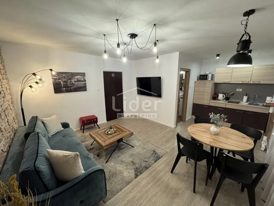 centar, korzo, stan 82m2, novo - slika 4