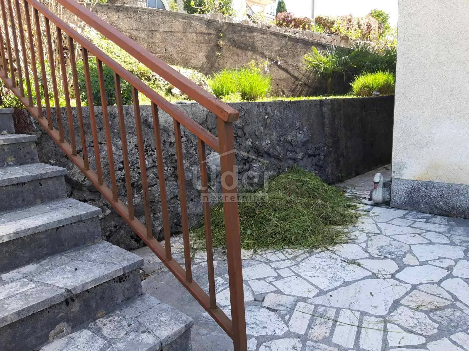 matulji, kuća sa 4 stana, 525 m2, 1300m2 okućnice - slika 12