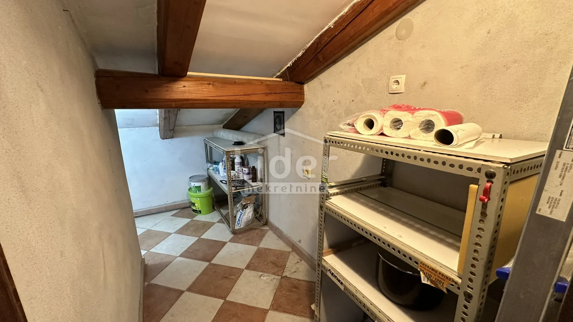 donja vežica, 125m2, 2s+db komfornu etažu kuće prodajemo - slika 8