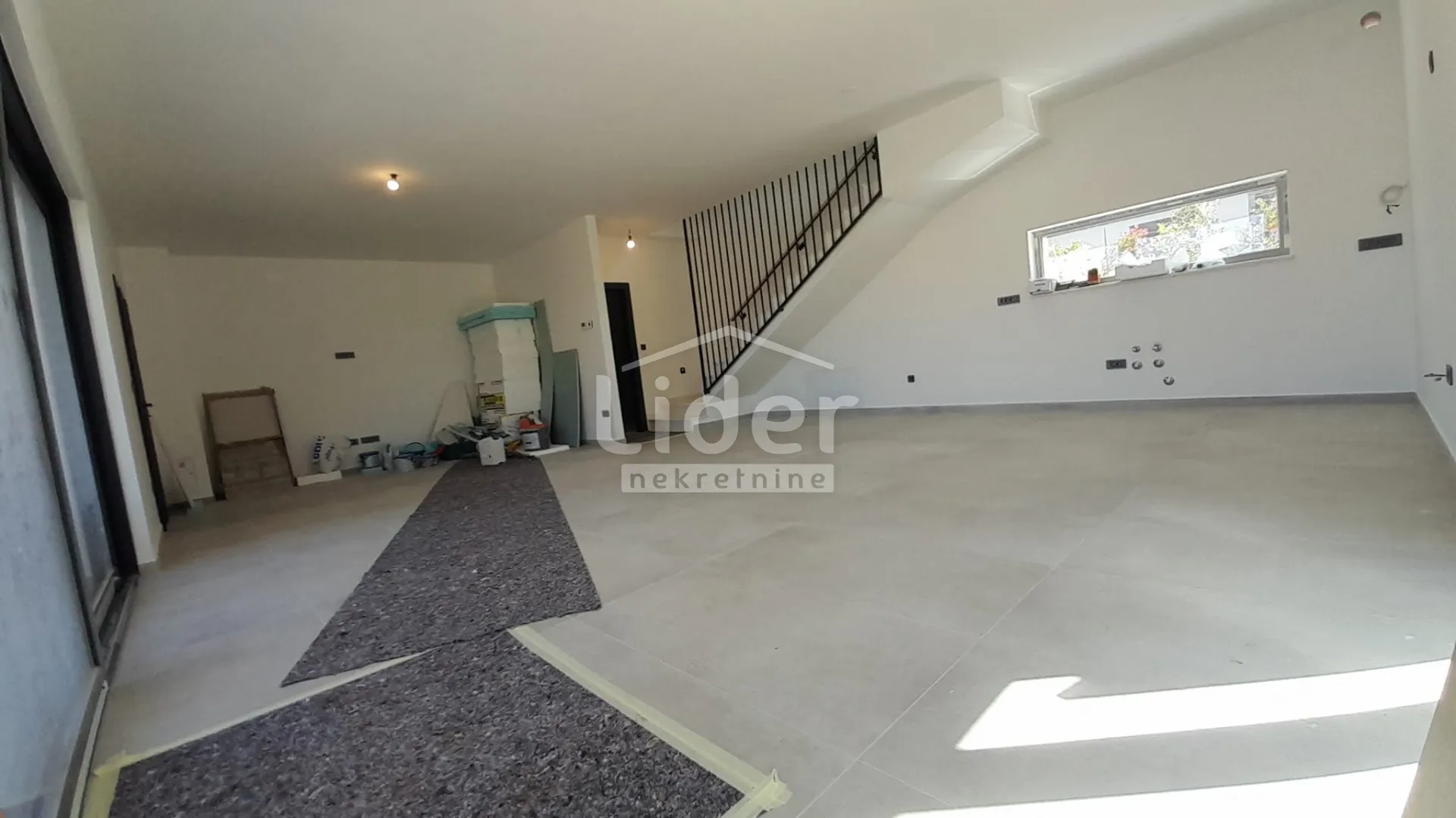 otok krk,malinska-vila s bazenom 140 m2 - slika 5