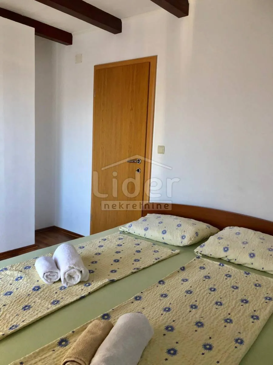 lopar, san marino, apartmanska kuća s restoranom - slika 20