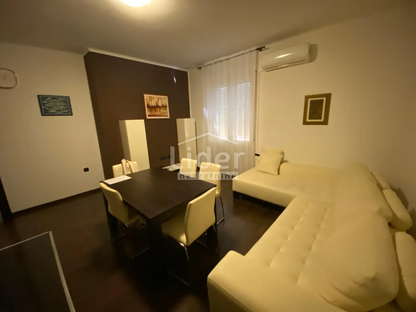 belveder, uređen i useljiv stan od 62,53m, balkon, 3.kat - slika 2
