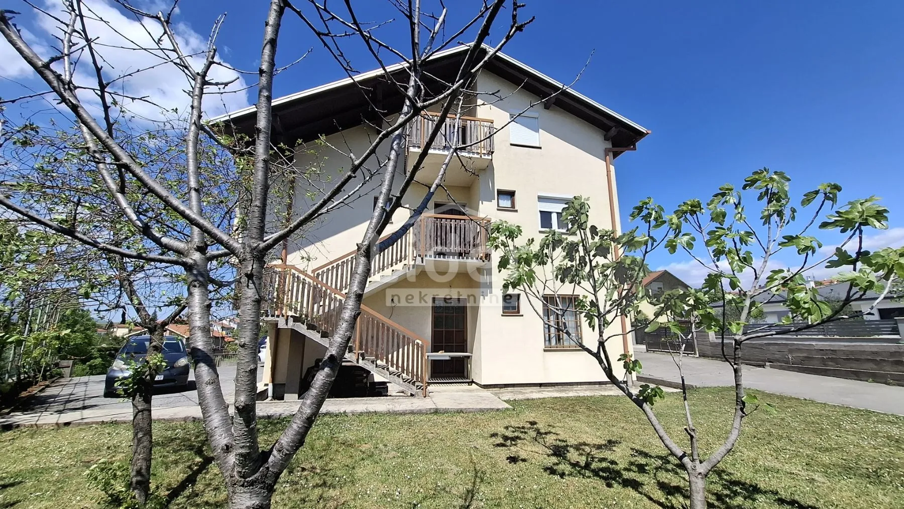 VIŠKOVO-kuća 220m2,garaža - Marinići, Viškovo